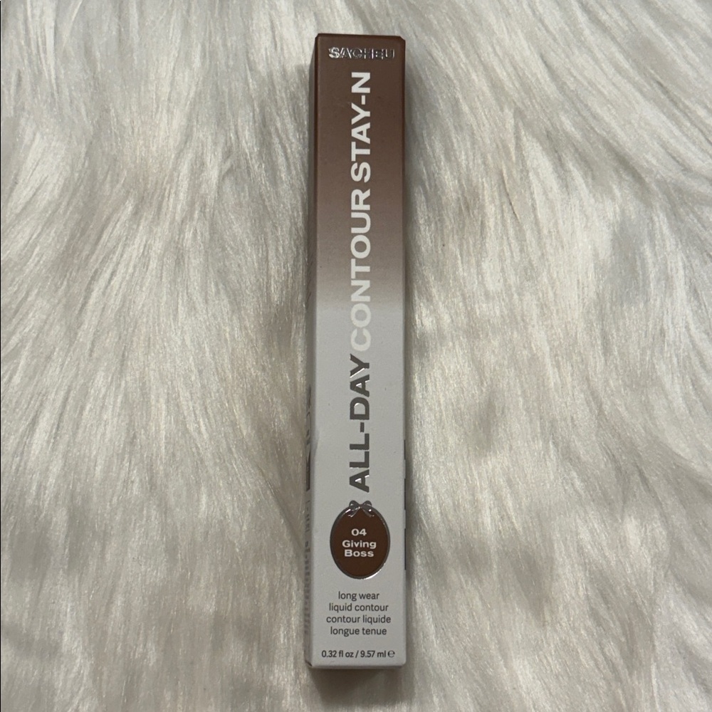 SACHEU Liquid Contour STAY-N 04 Giving Boss